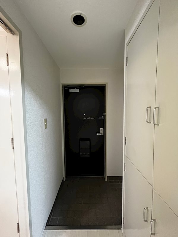 Home Builder Ebisuの玄関写真