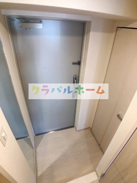 阪急宝塚線 三国駅 徒歩6分 5階建 築6年の玄関写真