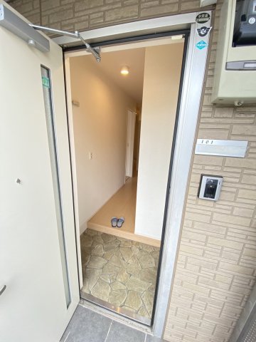 玄関