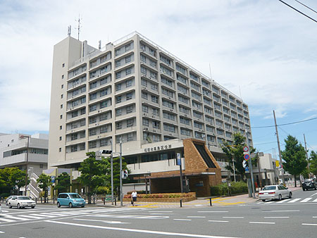 【福岡市早良区室見のマンションの役所】