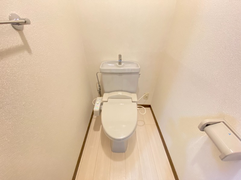 【宗像市赤間のアパートのトイレ】