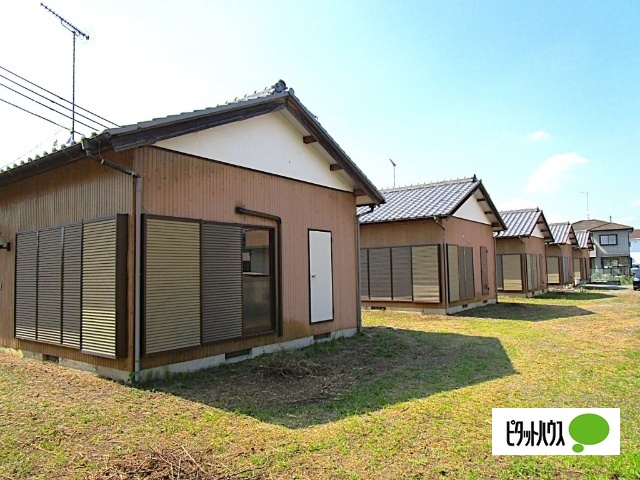 犬伏新町貸家の建物外観