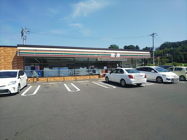 【雲南市加茂町猪尾のアパートのコンビニ】