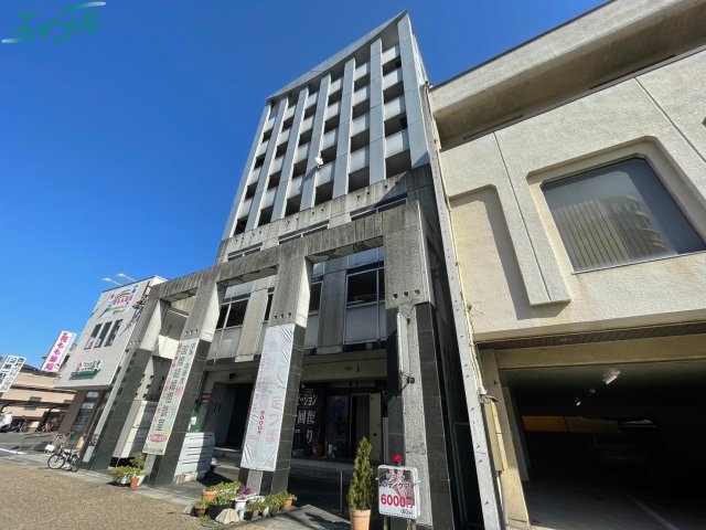 【シティライフ四日市の建物外観】