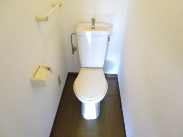 松本マンションのトイレ写真