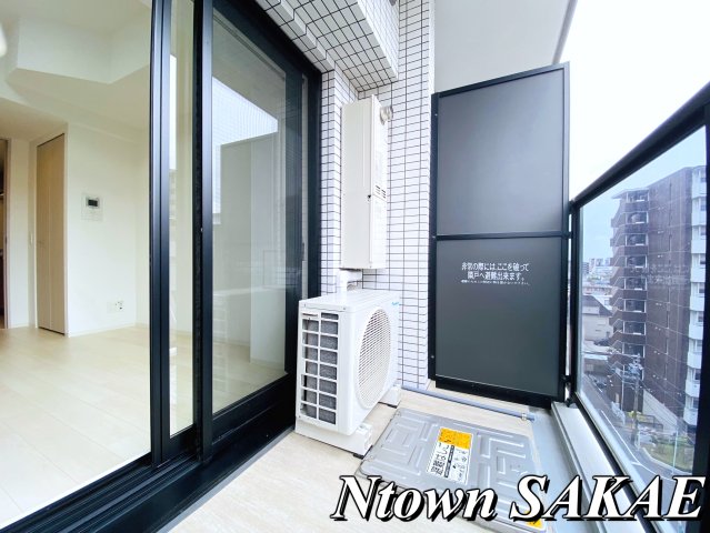 バルコニー　陽当たり良好なバルコニーです