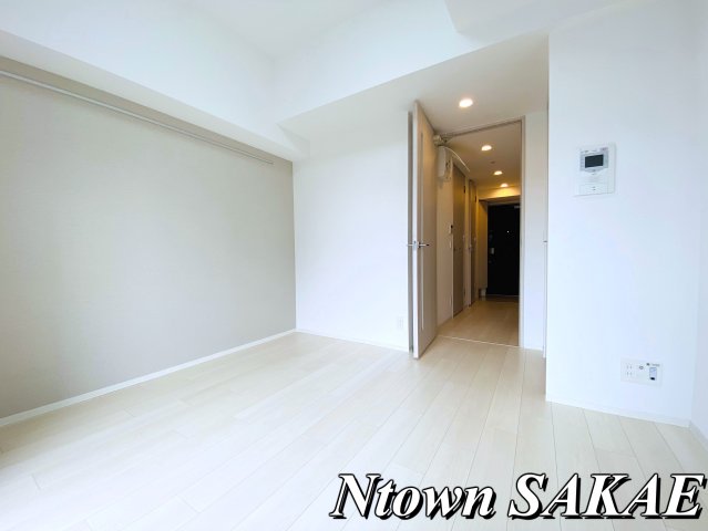 居室・リビング　こちらのリビングで趣味の時間をお楽しみください