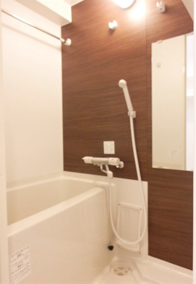 バス・シャワールーム　★浴室乾燥機付きバスルーム★