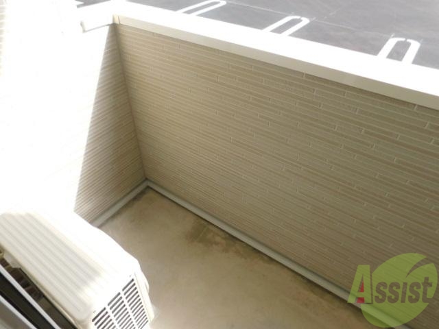 バルコニー　風通しがいいです♪