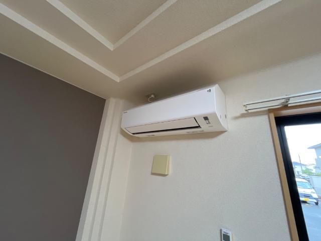 その他設備　リビングエアコン