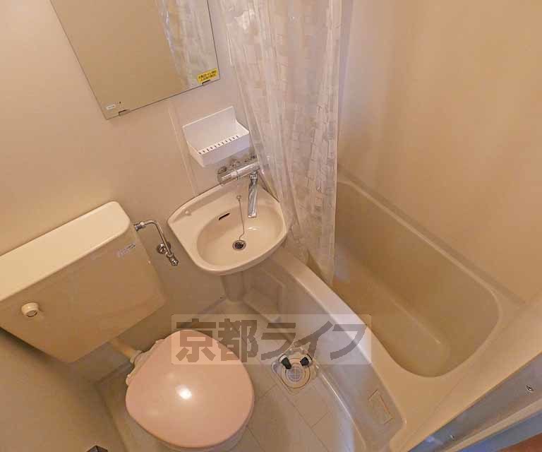 バス・シャワールーム　浴室です。