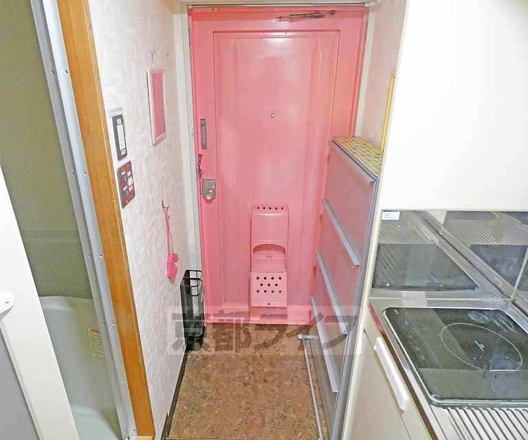 玄関　玄関です。