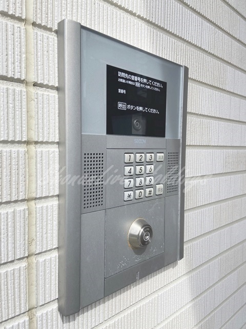 セキュリティ　オートロック完備で防音面も安心♪