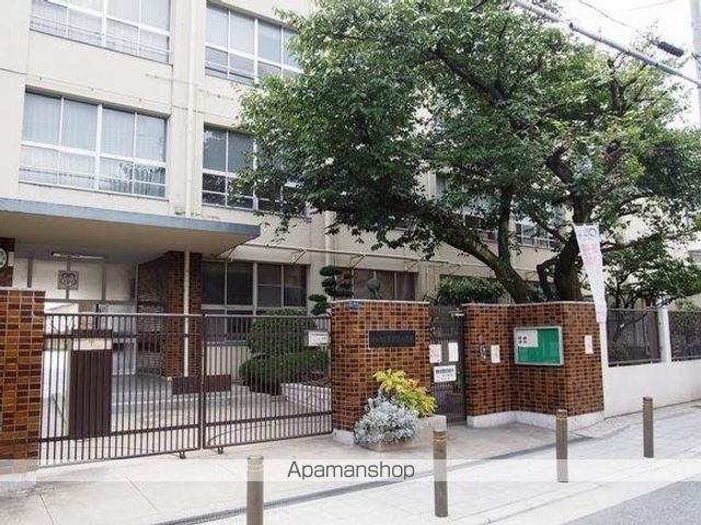 小学校　東田辺小学校（小学校）まで855m