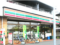 コンビニ　セブンイレブン 浦安堀江東店（コンビニ）まで446m