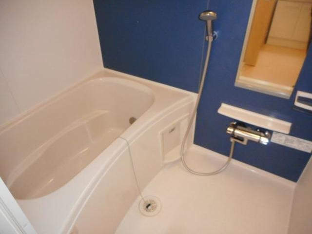 バス・シャワールーム　日々の暮らしに欠かせないお風呂です