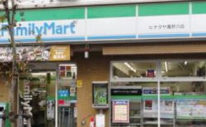 コンビニ　ファミリーマート滝野川店（コンビニ）まで286m