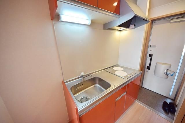 キッチン　★ＩＨ２口のシステムキッチンです★