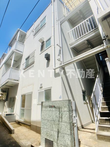 エントランス　毎日通るエントランスはこのようになっています