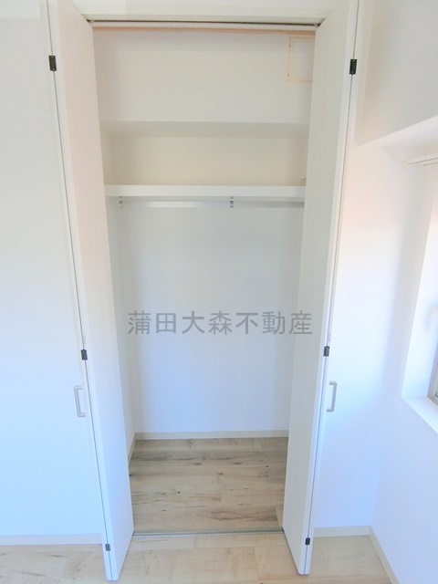 収納　洋室5.7帖　収納　クローゼット