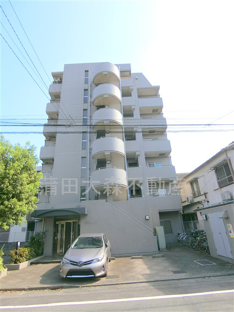 建物外観　1996年3月築　RC鉄筋コンクリート造地上7階建て 東京都