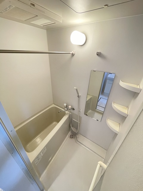 バス・シャワールーム　別部屋参考写真です