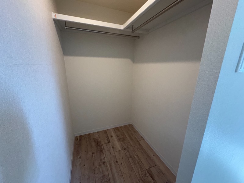 収納　ウォークインクローゼット