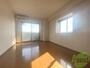 居室・リビング　８帖のお部屋です。明るいお部屋で気持ちが良いですね。