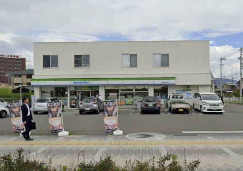 コンビニ　ファミリーマート 長野駅東口店（コンビニ）まで408m