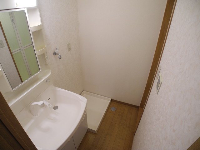 洗面設備　※写真は反転タイプの503号室のものとなります※