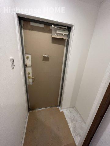 玄関　収納もある玄関です