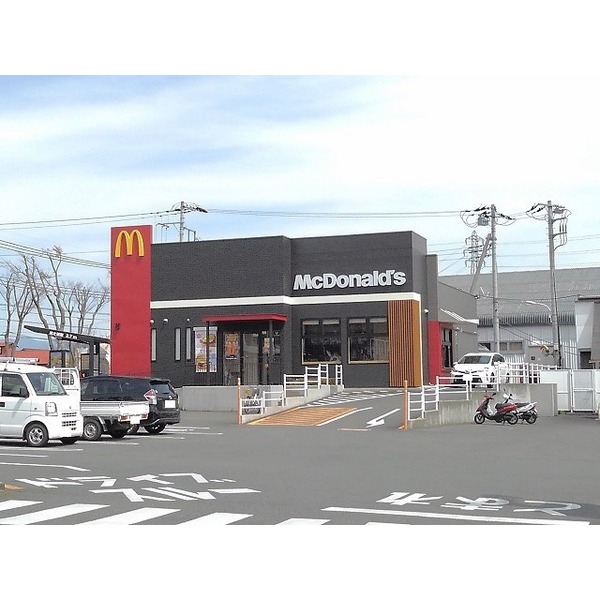 その他　マクドナルド南アルプスガーデン（その他）まで2200m