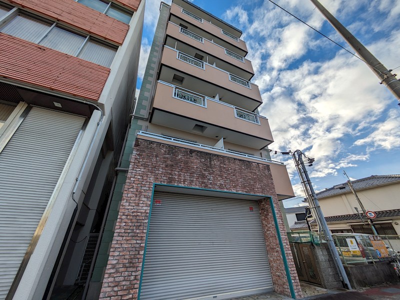 KマンションJINの外観写真