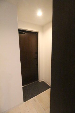 玄関　エクスフォート板橋　板橋区板橋３