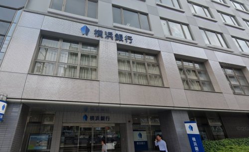 銀行　横浜銀行　港南台支店（銀行）まで644m