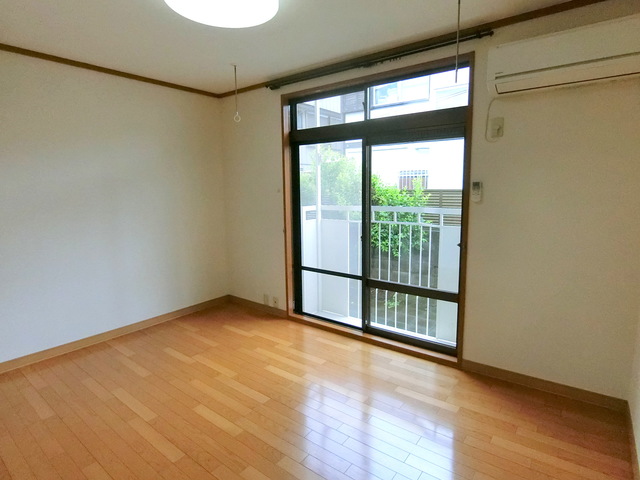 居室・リビング　6帖のお部屋