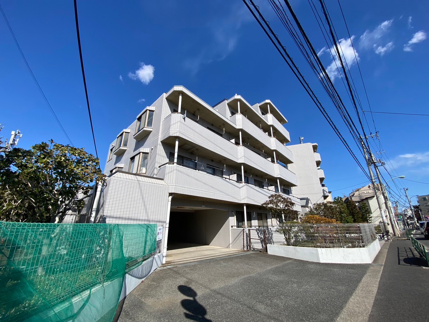 建物外観　記載の無料通話でリアルタイムな空室状況をお伝えいたします