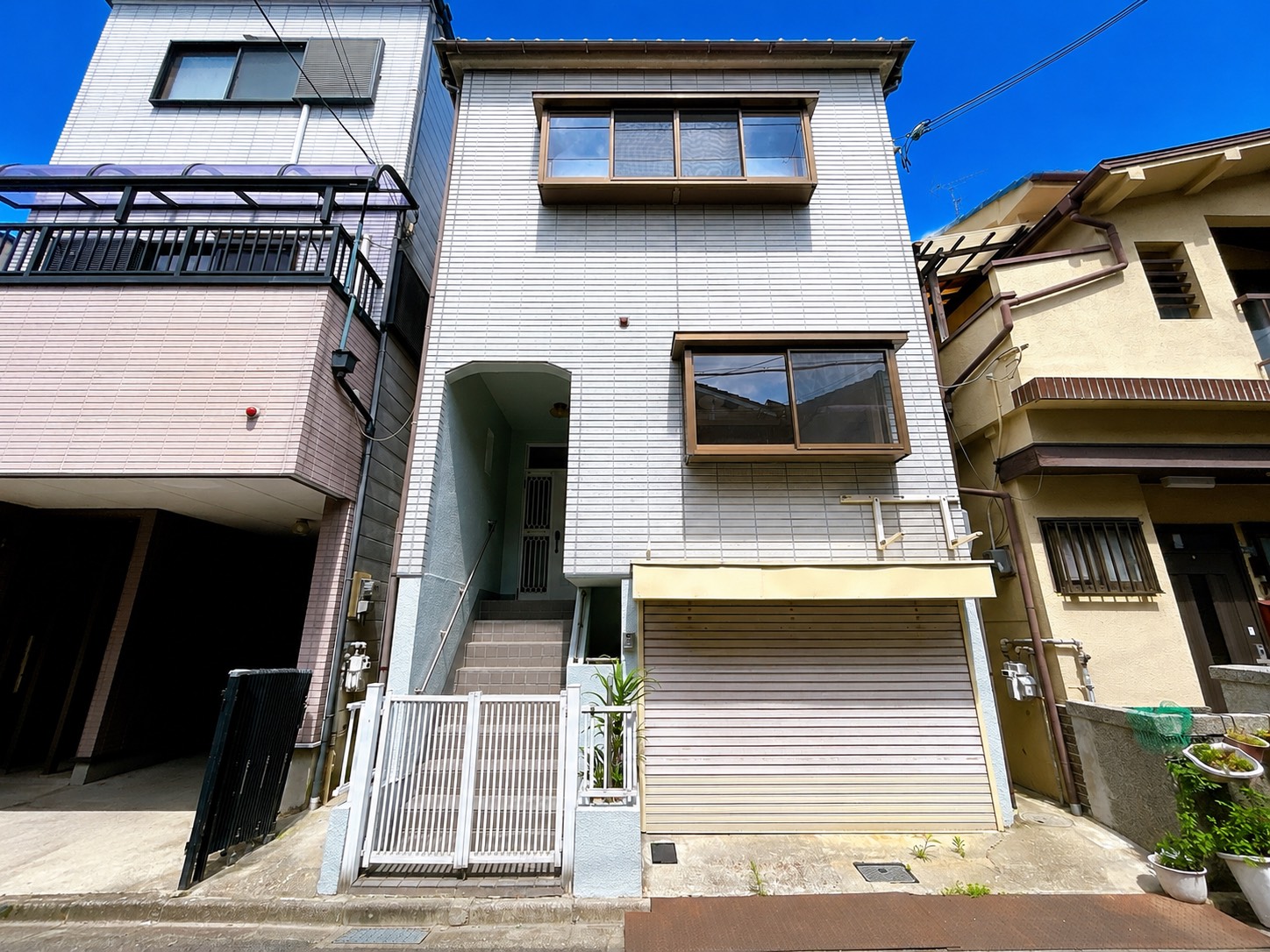 南海高師浜線 伽羅橋駅 徒歩12分 3階建 築41年の居間写真