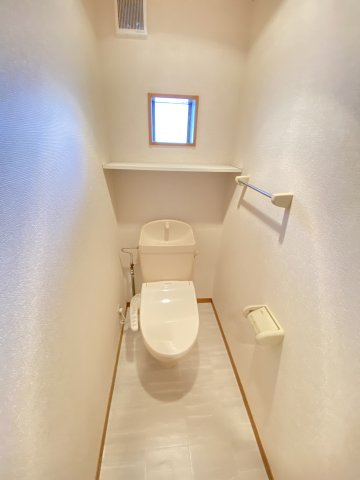 ＪＲ京葉線 蘇我駅 徒歩18分 2階建 築23年のトイレ写真