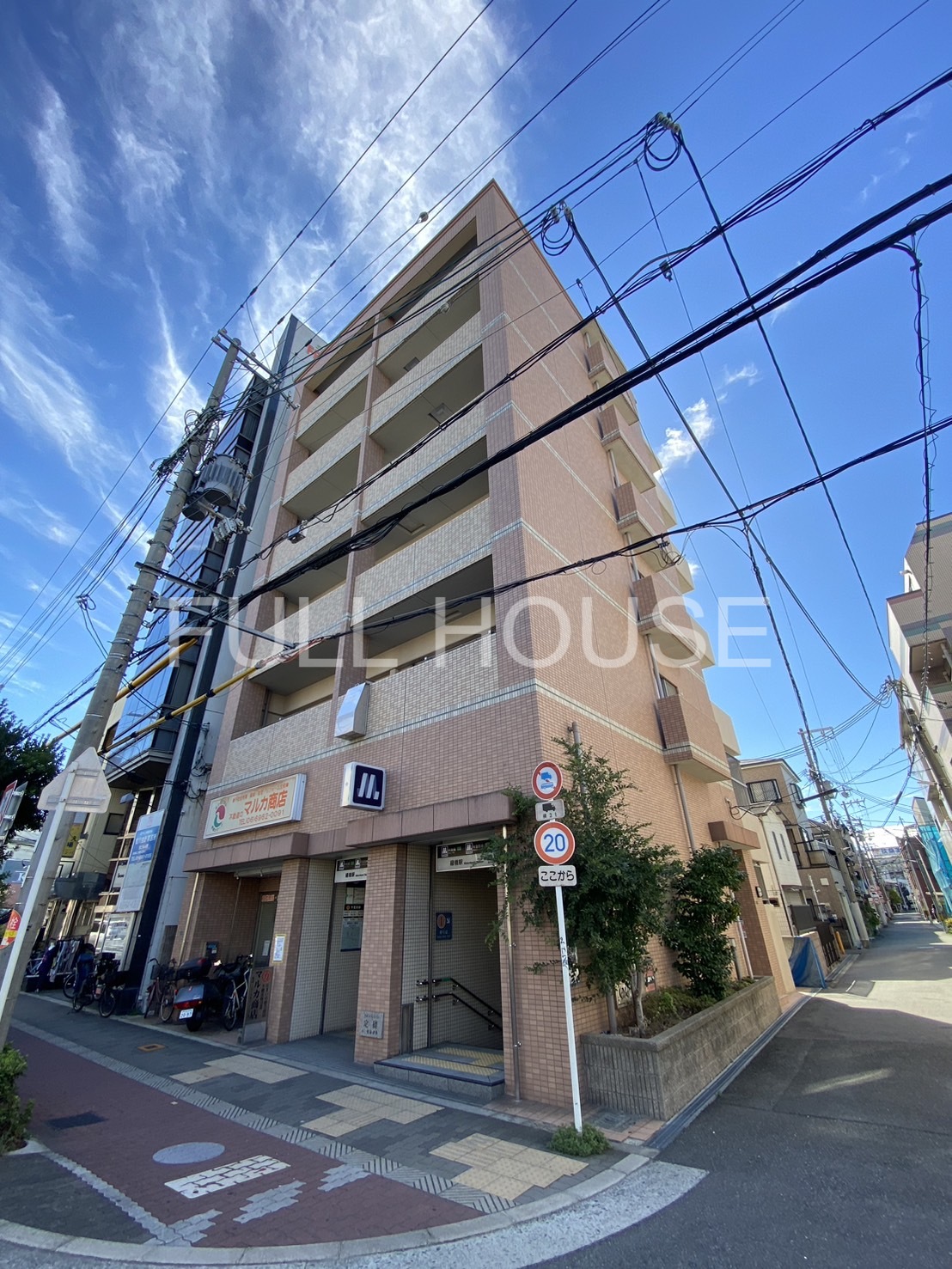 建物外観