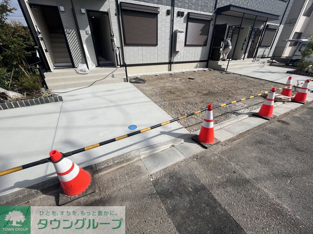 駐車場　駐車場