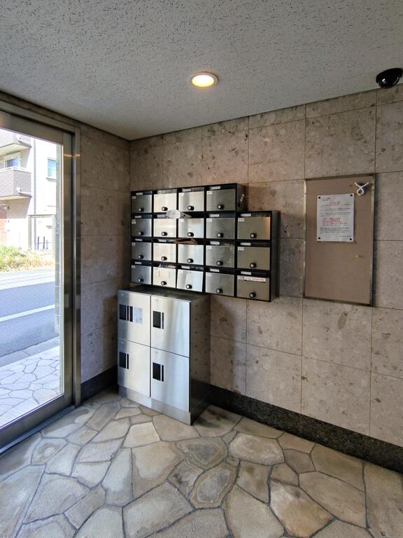 ラフォーレ参番館の外観写真