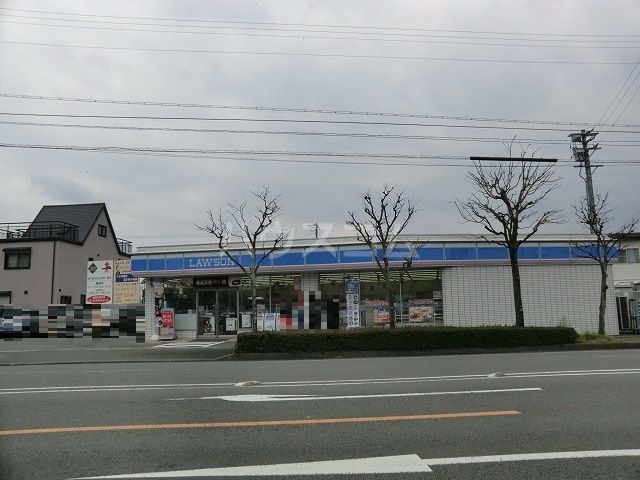 【藤枝市青葉町のアパートのコンビニ】