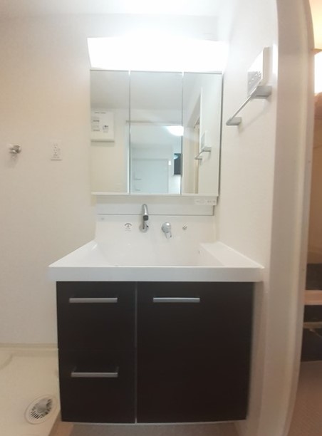 洗面設備　★収納付き、独立洗面台★