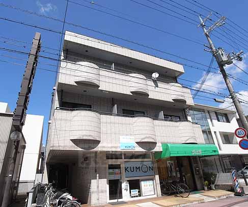 京都市北区大宮東総門口町のマンションの建物外観