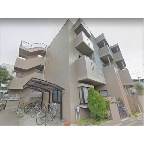 名古屋市千種区川崎町のマンションの建物外観