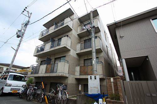 アクシス金城町の建物外観