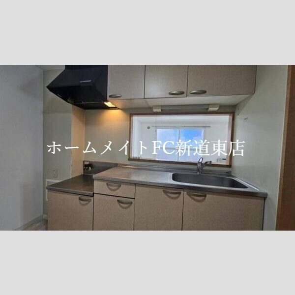 【ノースパーク百合が原のキッチン】