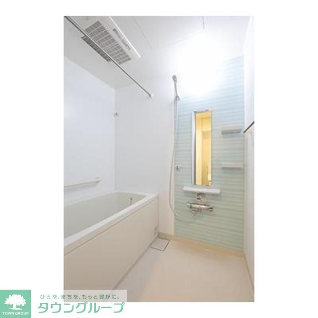 バス・シャワールーム　※写真は同タイプ住戸です。