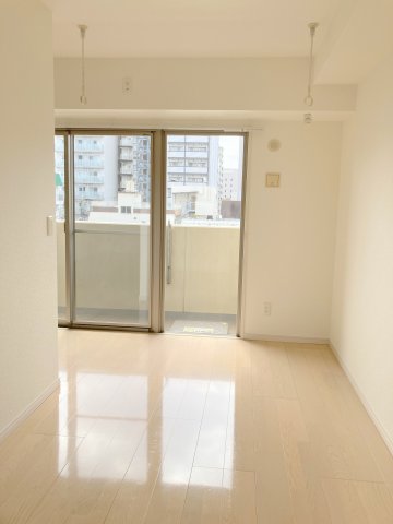 居室・リビング　フレア・F